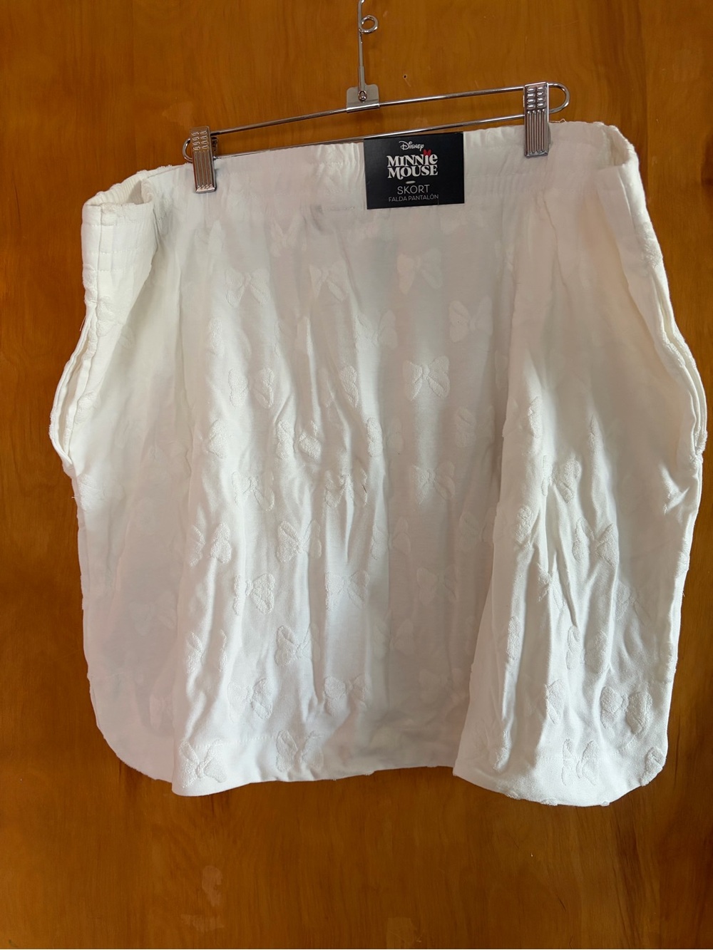 Disney Minnie Mouse White Embossed Bow Skirt
